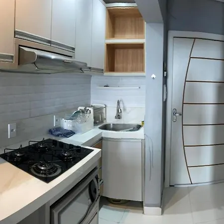 Riverfront Retreat Prime Location Apartment With Stunning Views Of The Rionegro Exterior photo